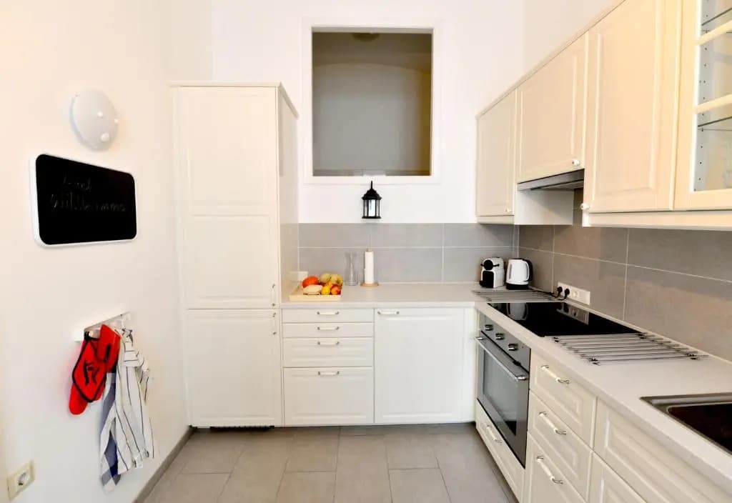 Classy Apartment, 10 Min To The Centre - photo 10
