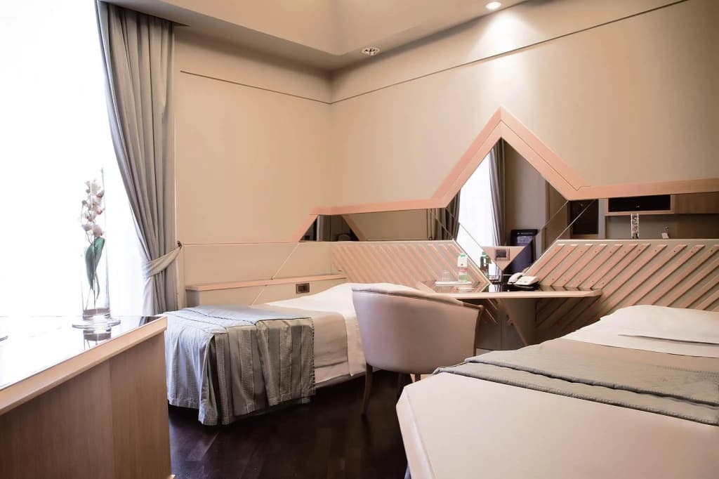 Hotel Isa - photo 6