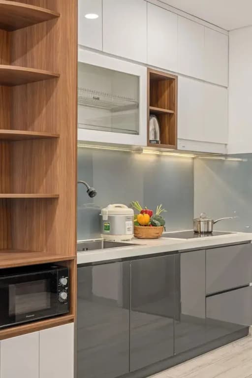 Ben's House Boutique - photo 22
