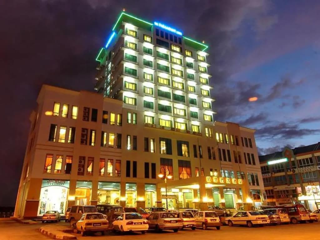 The Paramount Hotel - photo 1