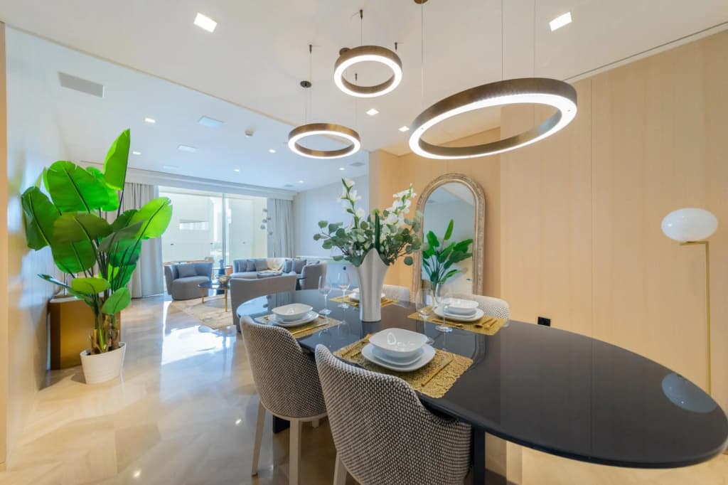DXB - Five - 41208 - PJ - photo 19