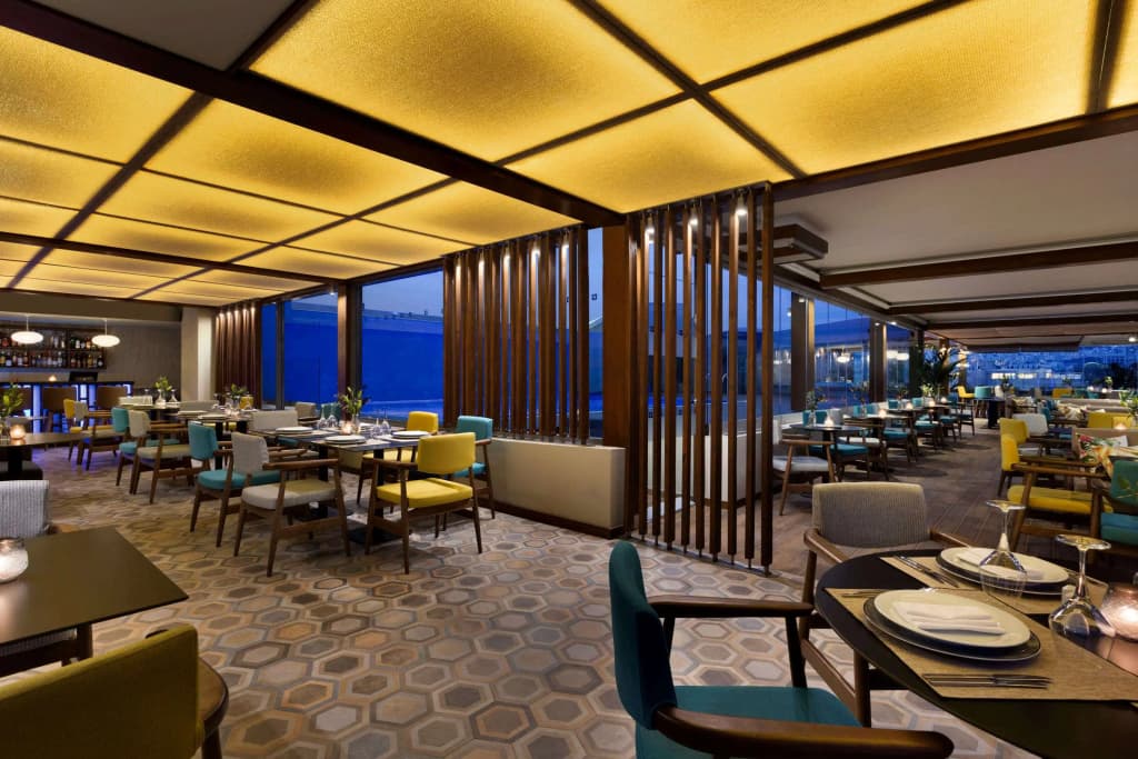 Zeus Wyndham Grand Athens Hotel - photo 29