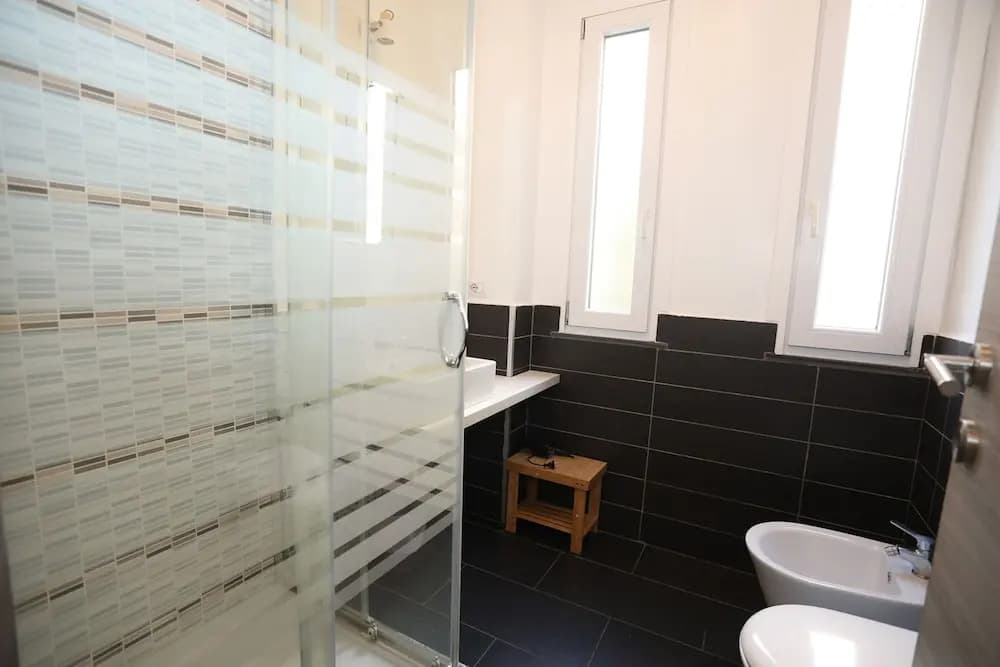 Cineroma Guesthouse - photo 7