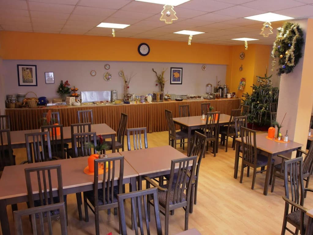 City Hotel Ansbach - photo 12