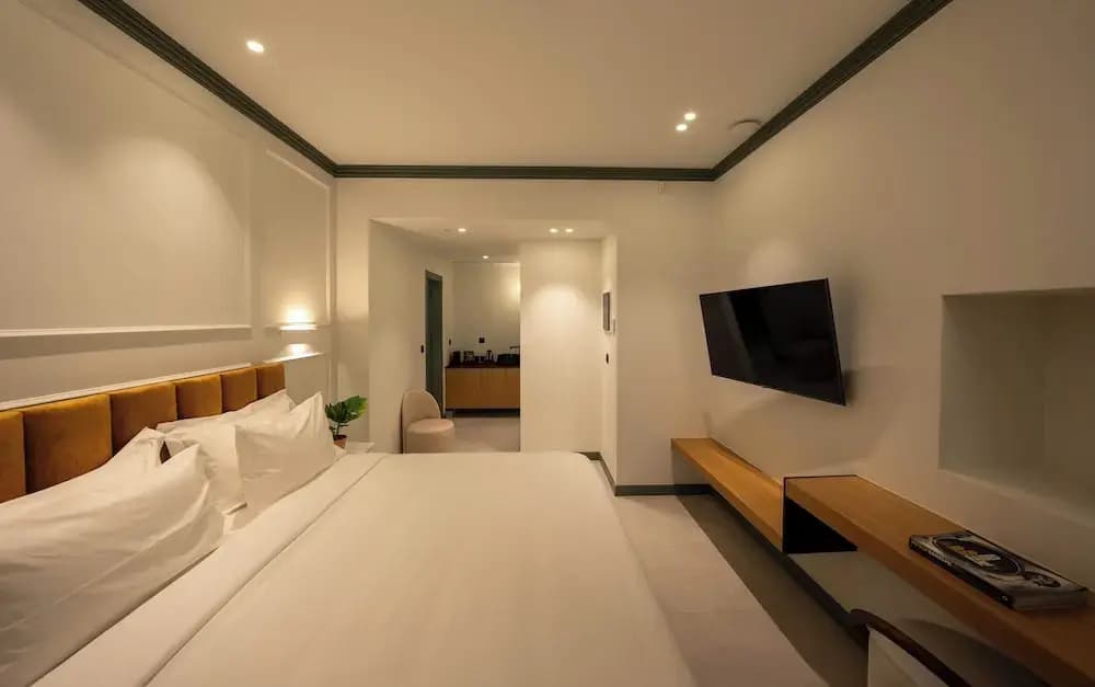 Whisper Athens Suites. - photo 12