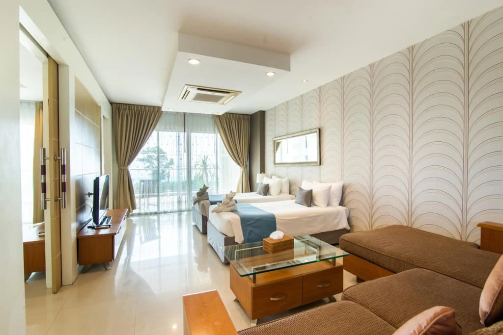 Royal Beach View Suites - photo 50
