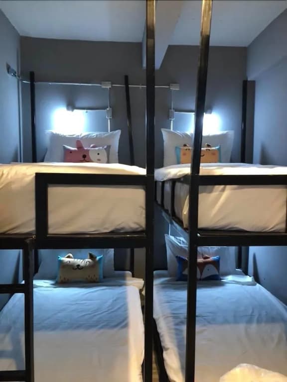 The Bed Hostel at Patong - photo 3