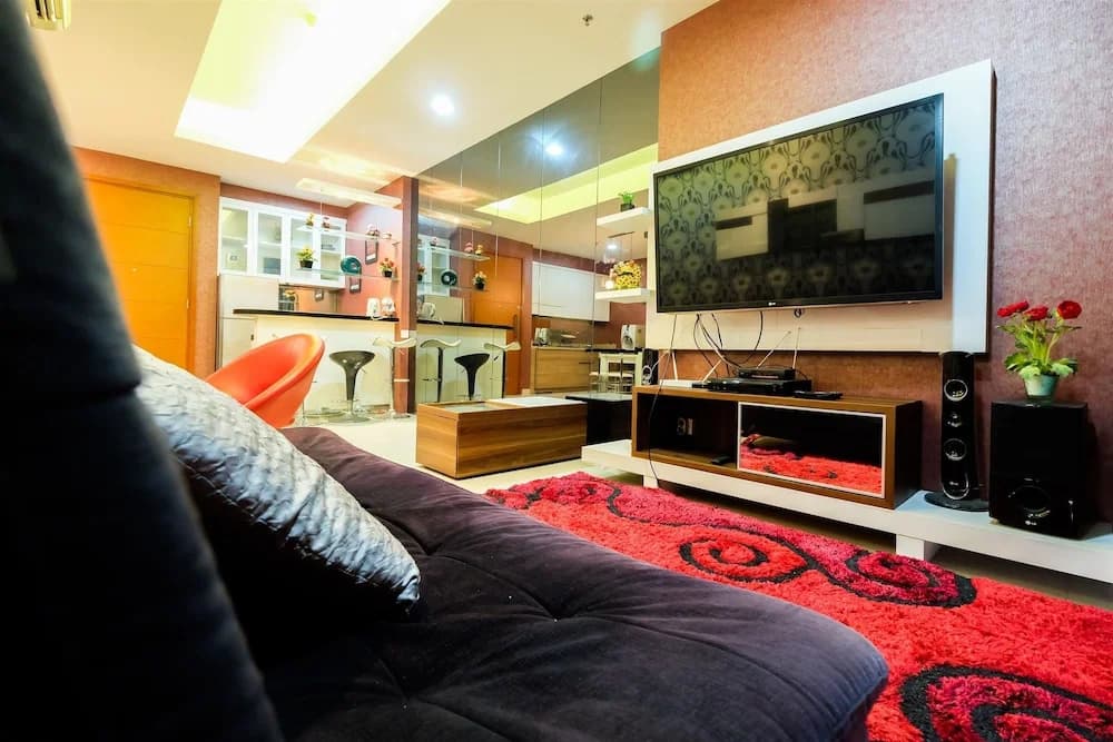 Spacious 2Br Ancol Mansion Apartment - photo 5