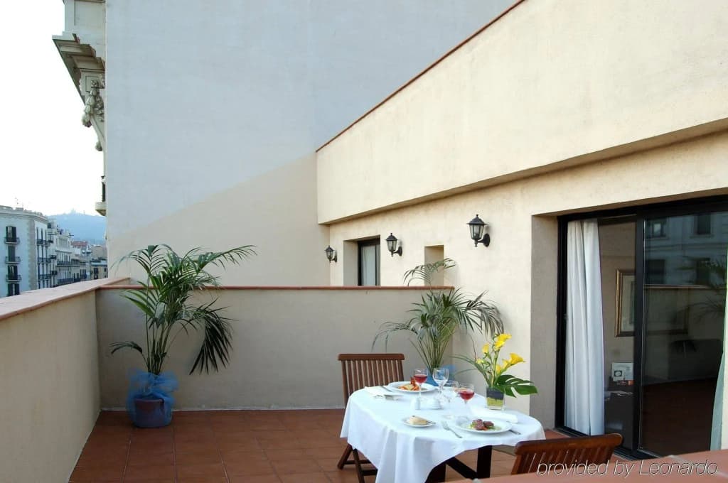 Hotel Roger de Lluria Barcelona - photo 21
