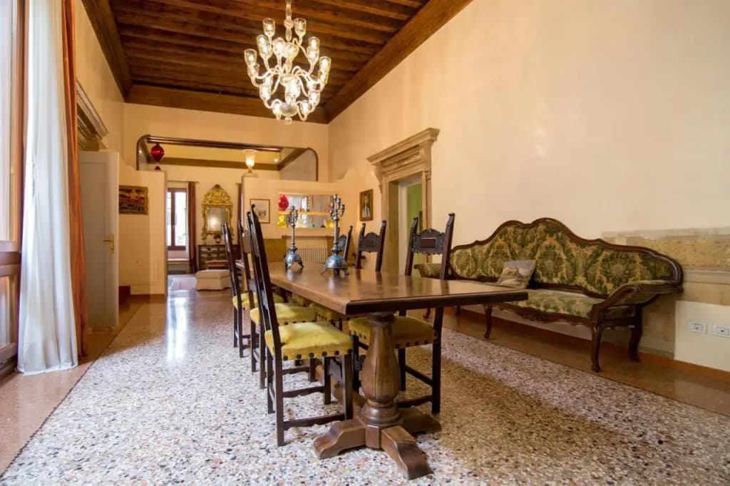 Fortuny3967 Suites & Wine - photo 15