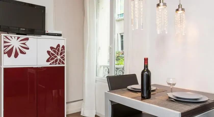 Charming Montmartre Studio - photo 7