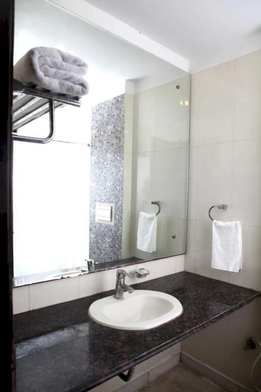 Oyo Rooms - photo 3