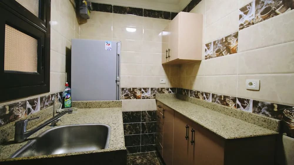 Golden Charming 3-bed Apartment in Cairo - photo 27