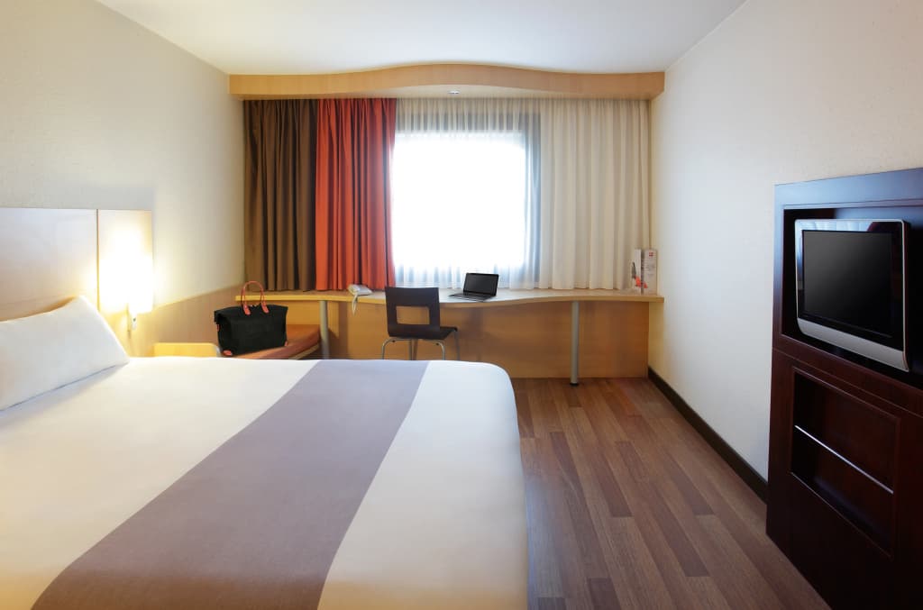 ibis Budapest Heroes Square - photo 20