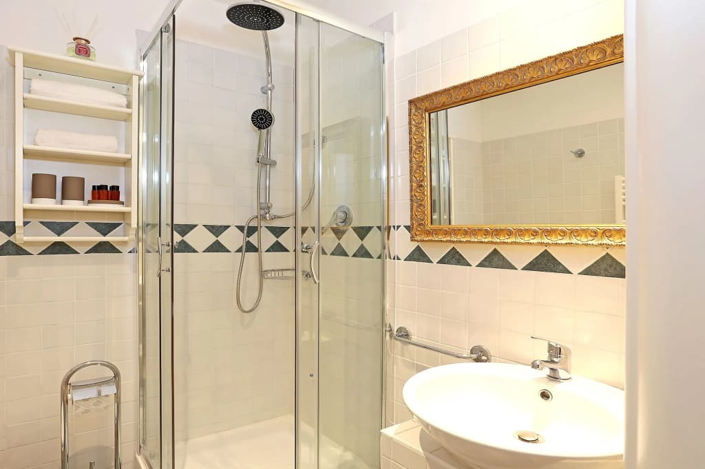 Liberty Rome Suites - photo 8