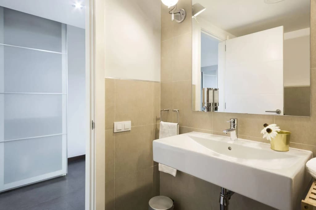 Bas Apartments Gracia - photo 8