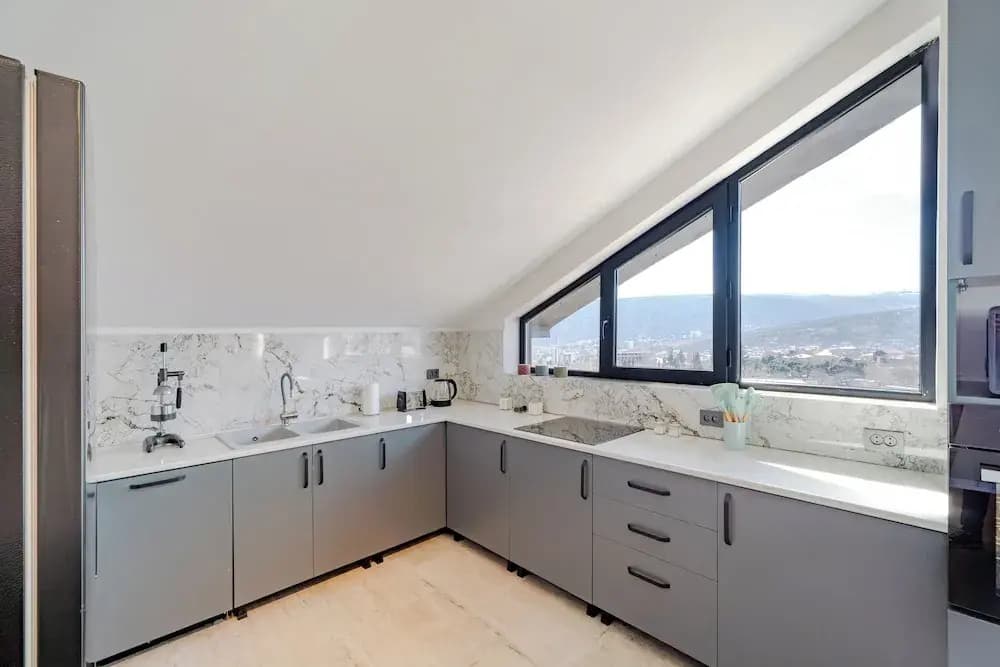 Niabi 3Bdr Mansard(No Front Desk Contact The 5 Days In Advance) - photo 18