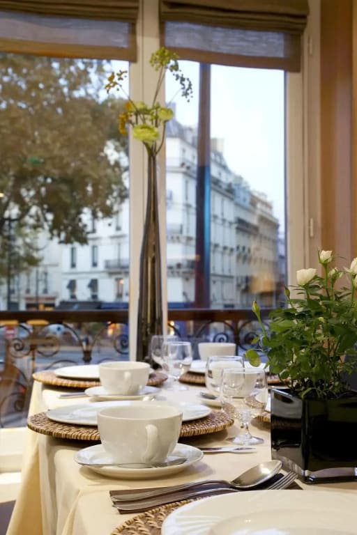 Hotel Marceau Champs Elysees - photo 10