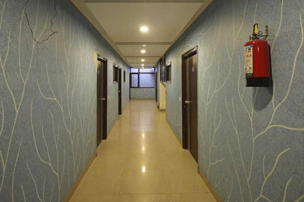 OYO 7353 Ambrosia - photo 12