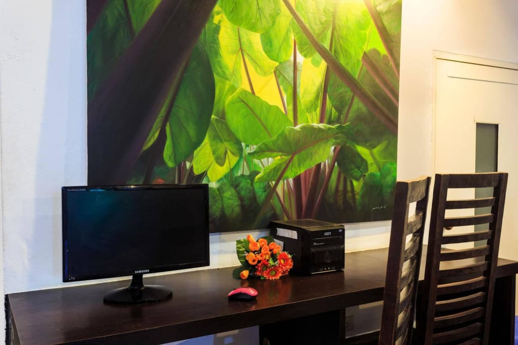 Long Beach Hotel Patong - photo 17