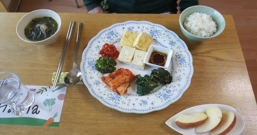HaHa Guesthouse - Hostel - photo 12