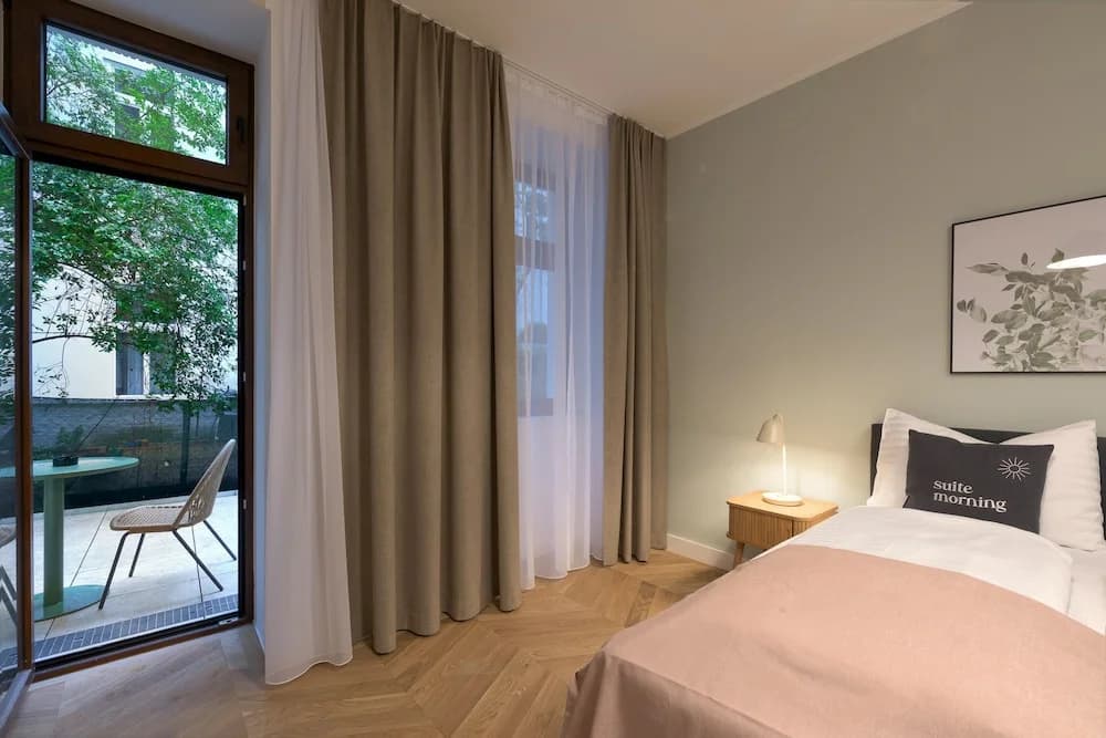Limehome Vienna Karajangasse - photo 28