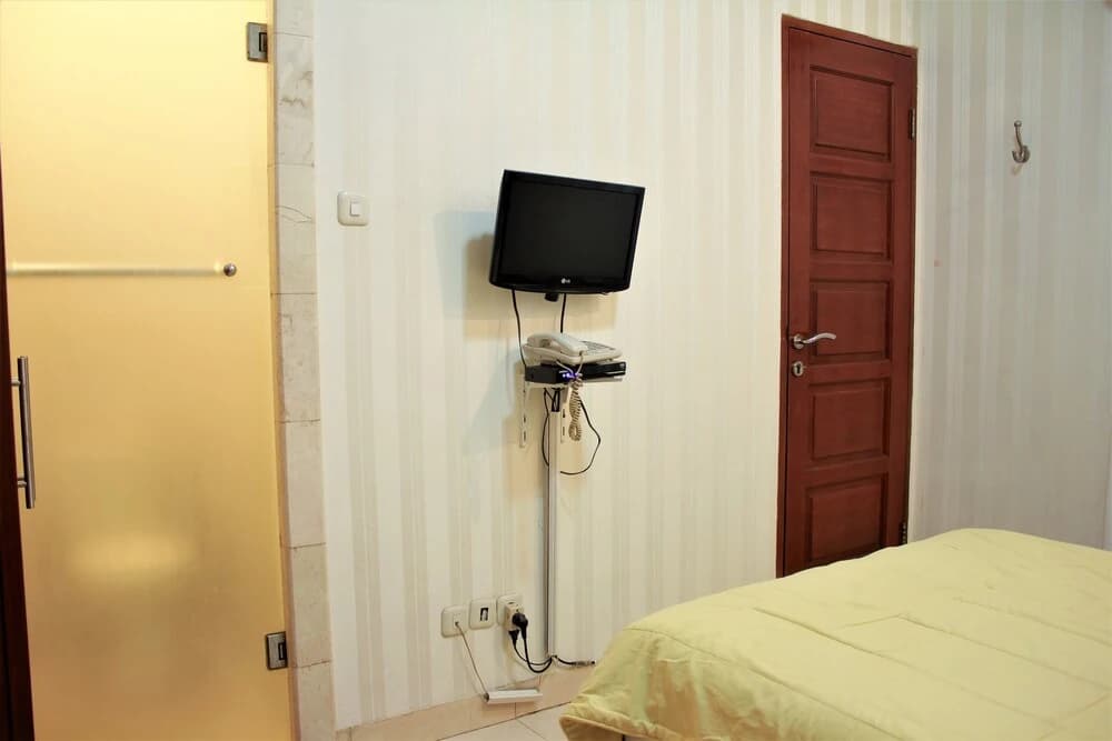 Kusuma Executive Residence - photo 3