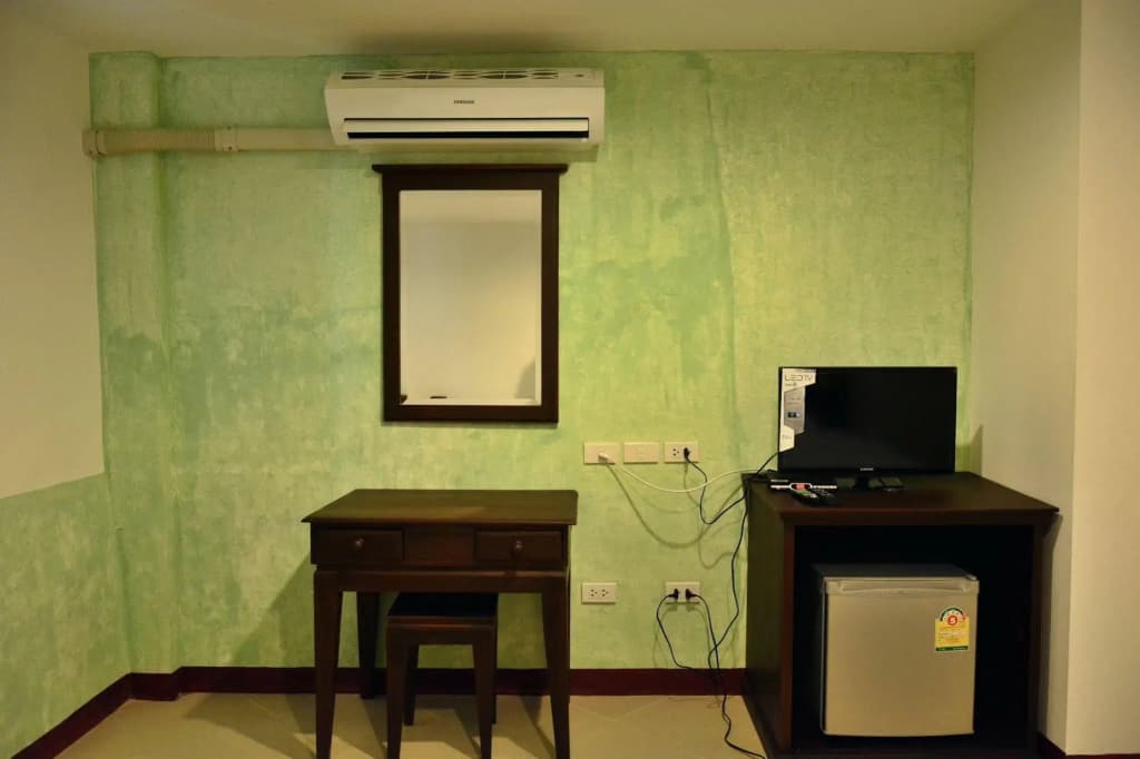 Seedling House - photo 14