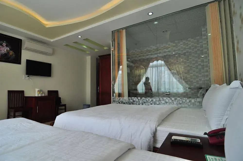Red Rose Mallow Hotel - photo 7