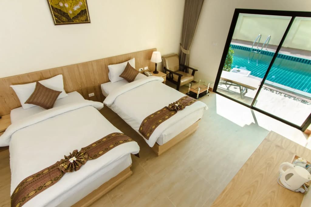 Airport Beach Hotel Phuket - photo 6