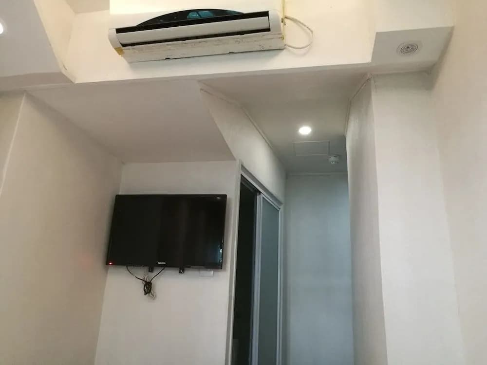 Cozy Hostel - photo 4