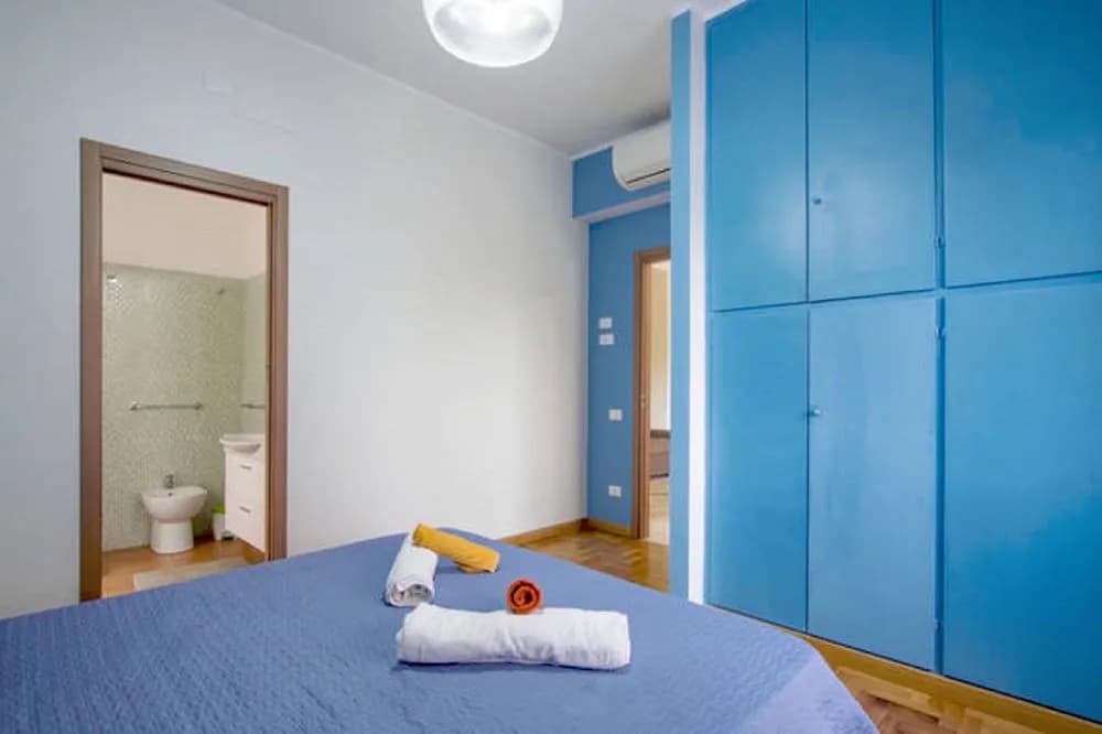 Vatican Area Flat - photo 17