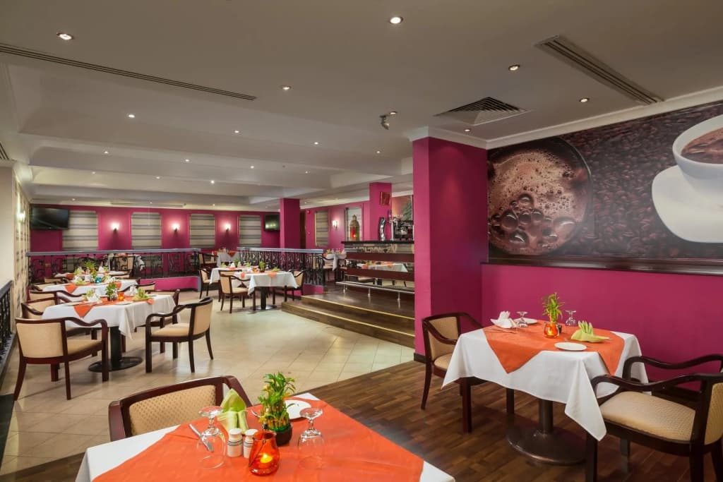 Al Falaj Hotel - photo 29
