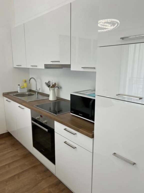 Luxury 5 Star Studio in the City Center with Pool - photo 21