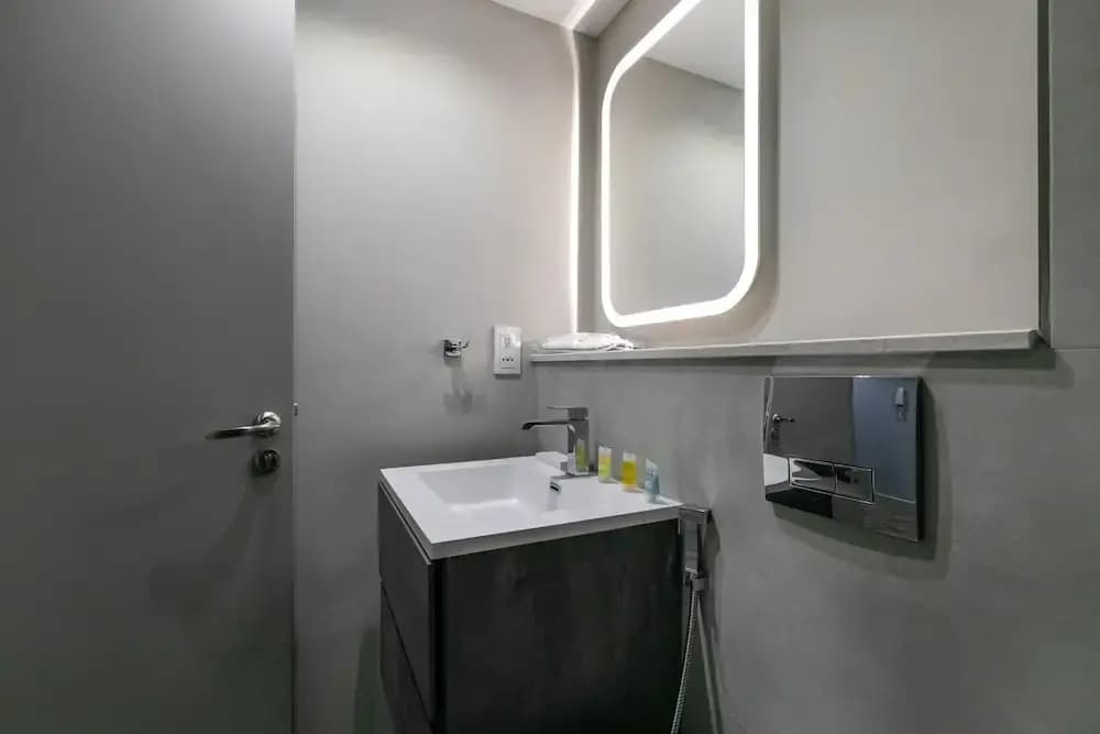 Driven Holiday Homes Icon Tower 2 JLT - photo 8