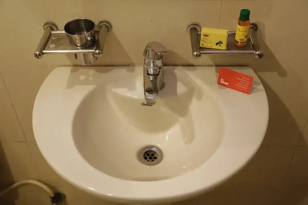 FabHotel Karol Bagh Main Market - photo 14