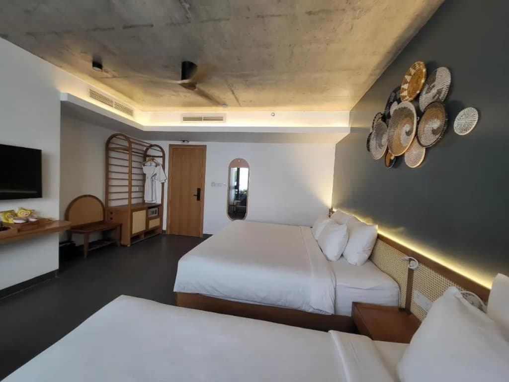 Leaf Beachfront Hotel Da Nang - photo 44