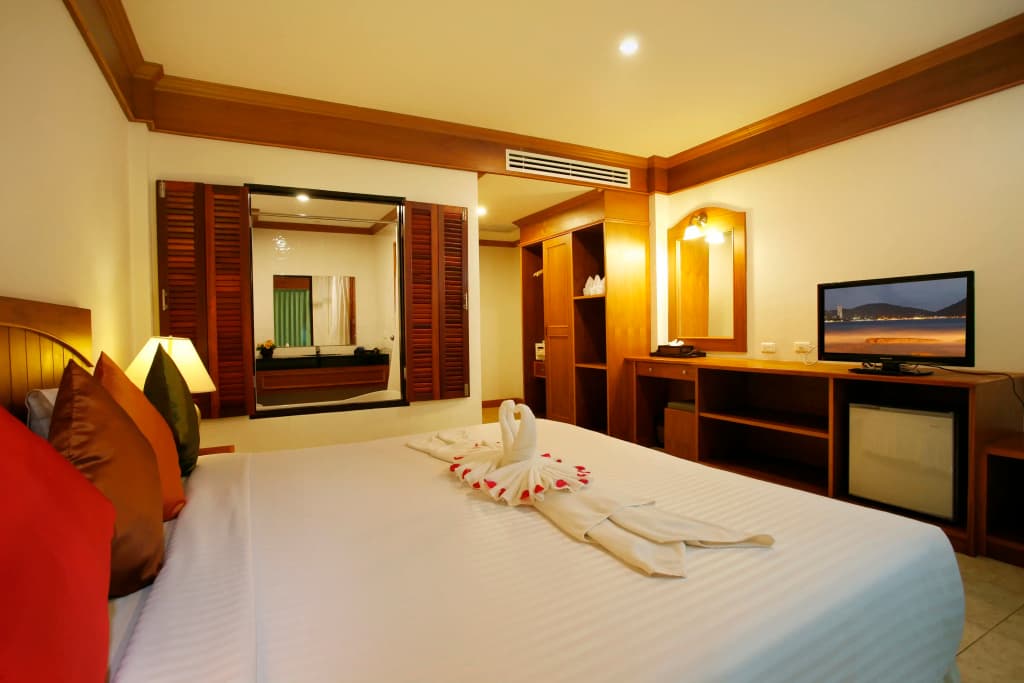 Jiraporn Hill Resort - photo 1