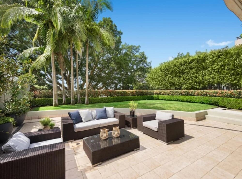 BELLEVUE GARDEN OASIS-hosted by L'Abode - photo 8