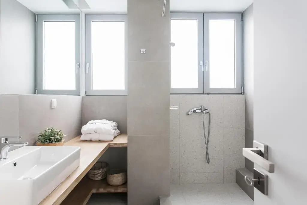 Stylish & perfectly located apartment, (Ermou st) - photo 14