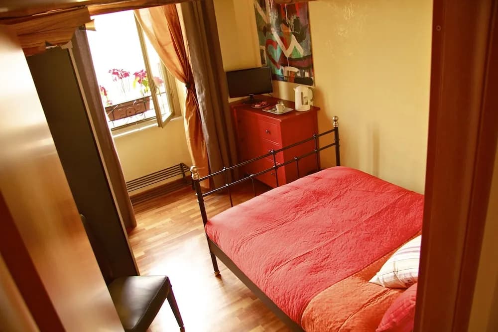 Daysleeper B&B - photo 6