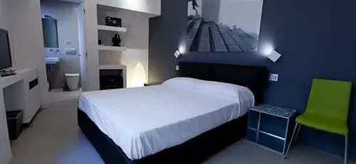 Urben Suites Apartments Design - photo 12