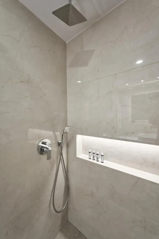 Urban Heights 3BD Apt, next to Hilton - photo 7