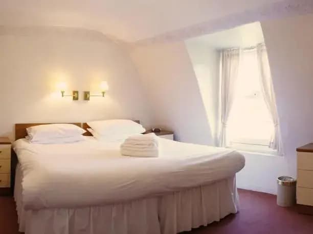 Burns Guest House - main photo