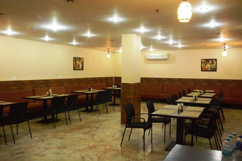 OYO 4212 Hotel Vedas Heritage - photo 14