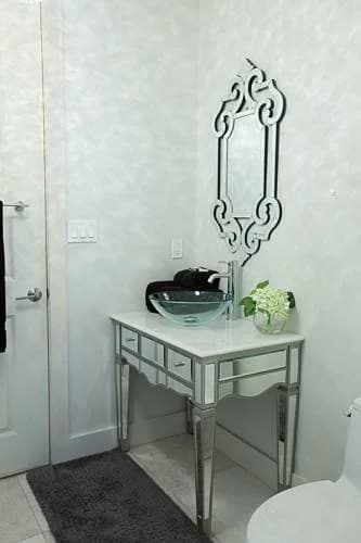 Lxure Brooklyn Suites - photo 9