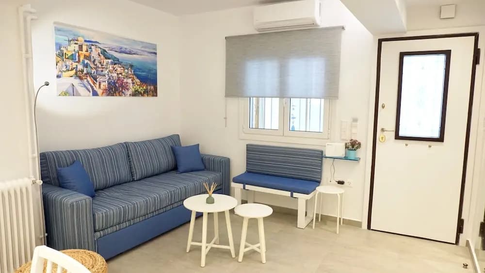 Cycladic Style Apt in Athens - photo 3