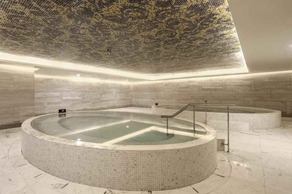 Lotte Hotel Hanoi - photo 27