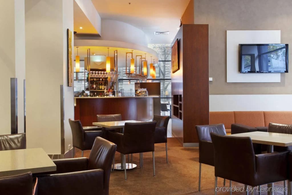 Hotel Indigo Melbourne on Flinders by IHG - photo 30