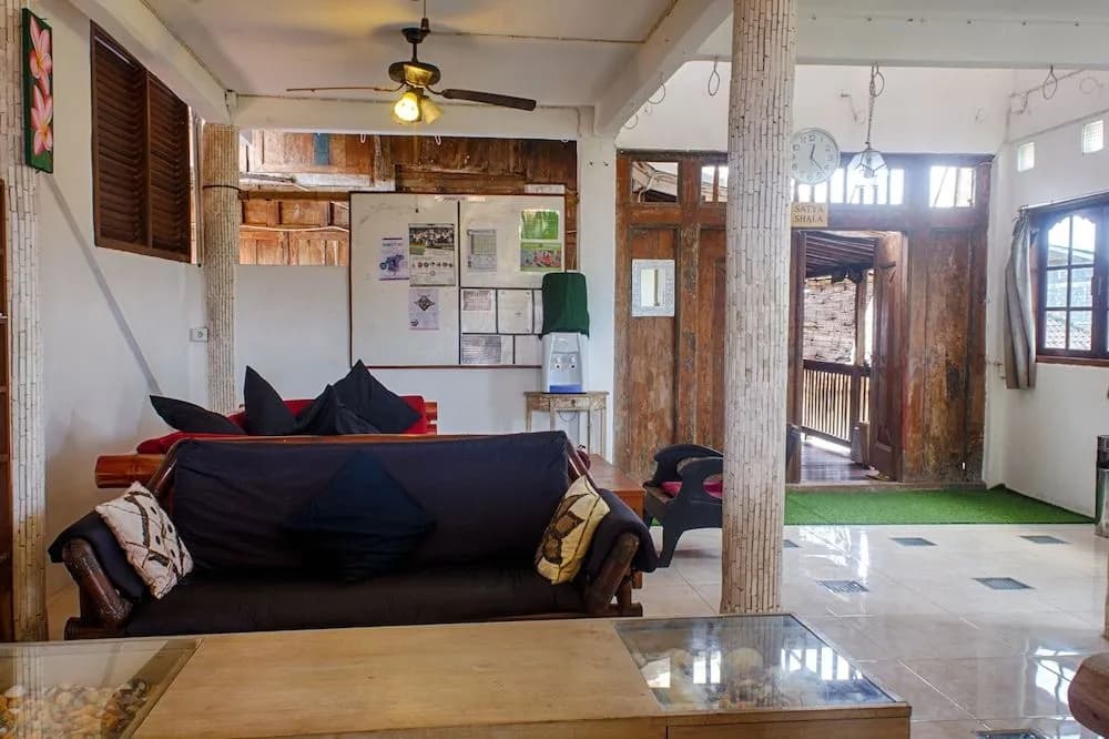 Serenity Guesthouse 2 - Hostel - photo 33